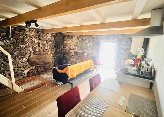 Vakantiehuis Cozy House With Douro View
